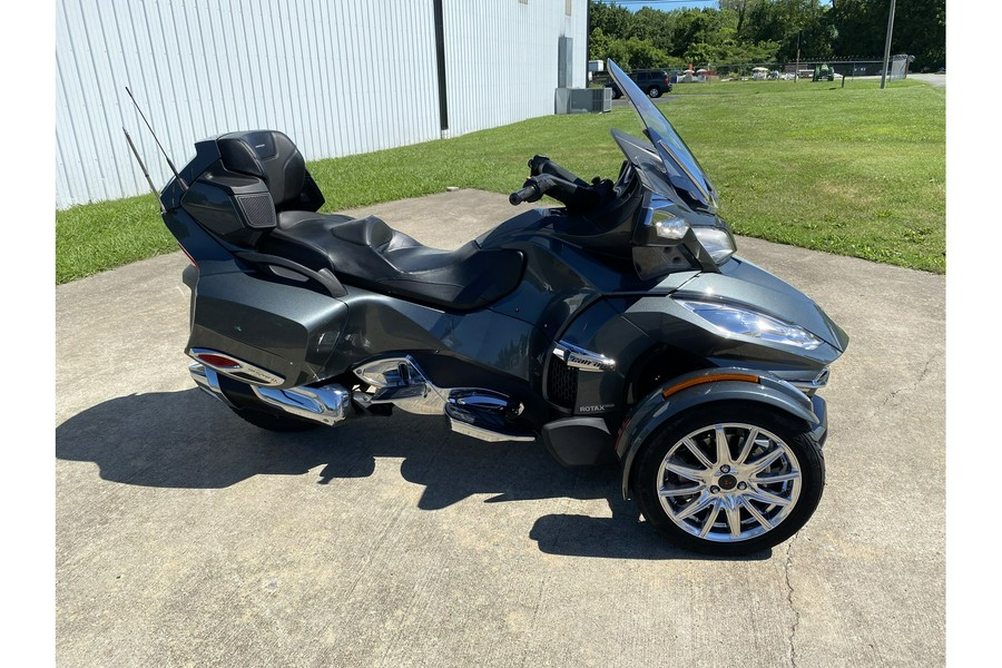 2018 Can-Am SPYDER RT LIMITED SE6 CHROME