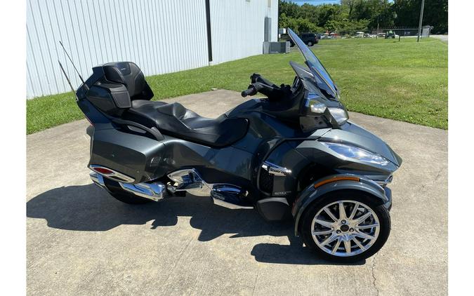 2018 Can-Am SPYDER RT LIMITED SE6 CHROME