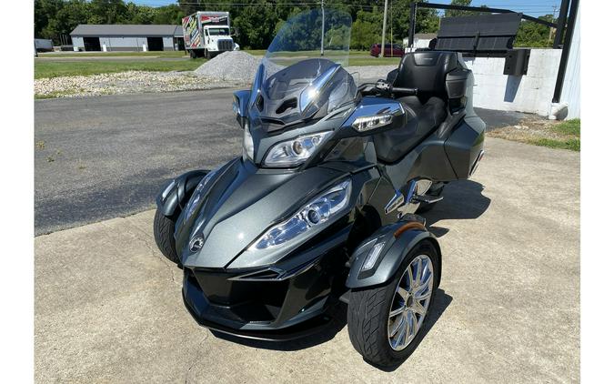 2018 Can-Am SPYDER RT LIMITED SE6 CHROME