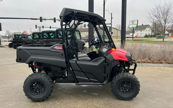 2026 Honda Pioneer 700 Deluxe