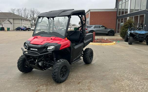 2026 Honda Pioneer 700 Deluxe