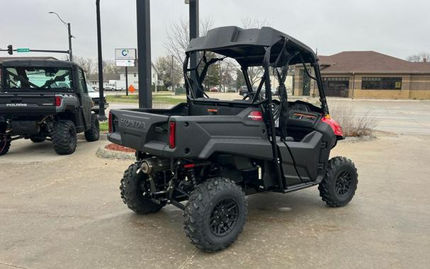 2026 Honda Pioneer 700 Deluxe