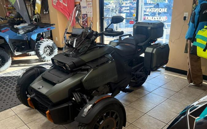 2026 Can-Am Canyon™ Redrock