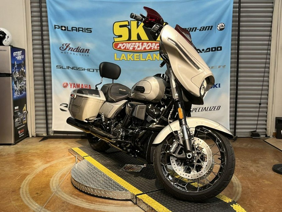 2023 Harley-Davidson Street Glide FLHXSE - CVO