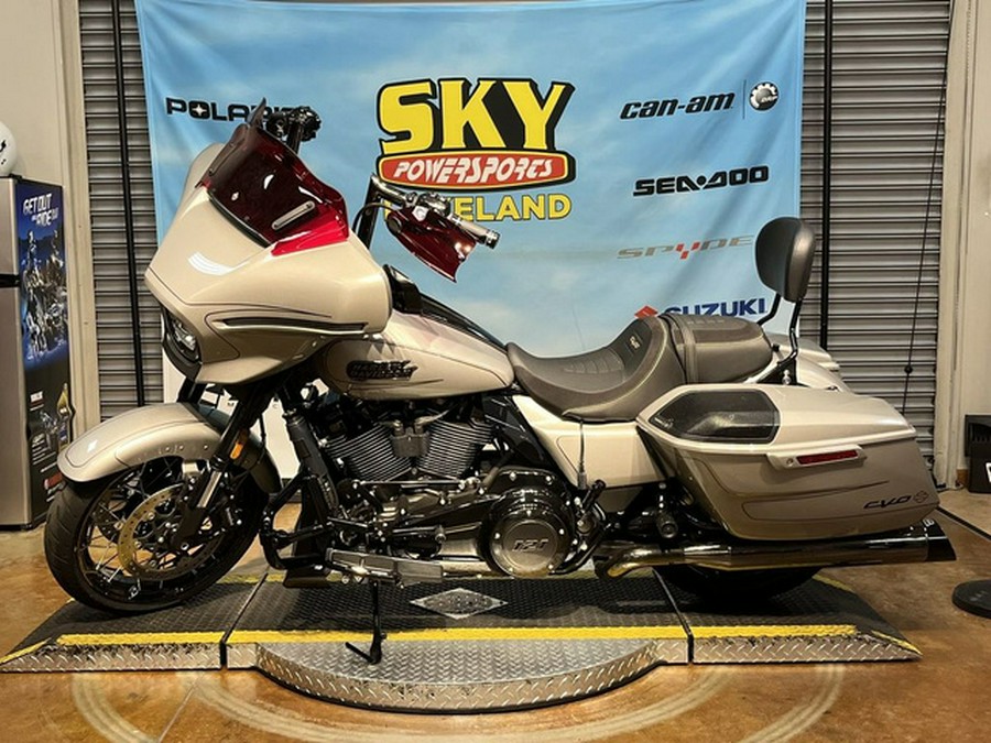 2023 Harley-Davidson Street Glide FLHXSE - CVO