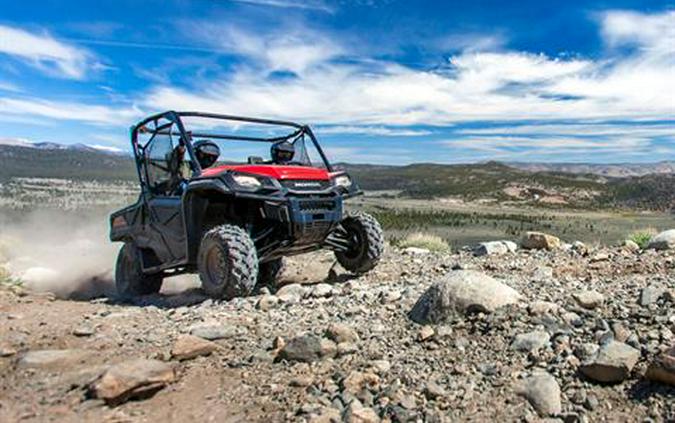 2020 Honda Pioneer 1000 Deluxe