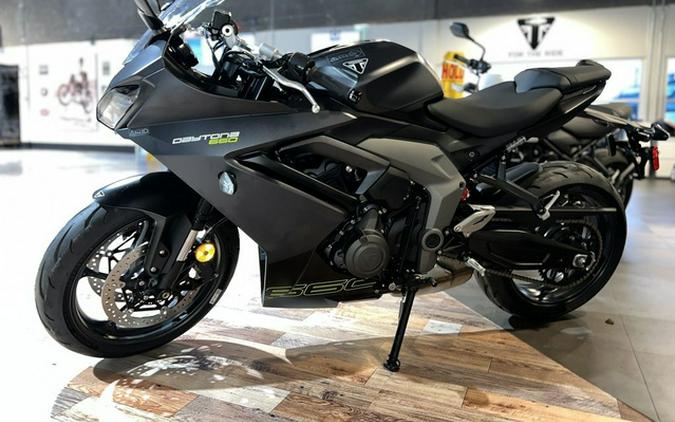 2024 Triumph Daytona 660 Satin Granite/Satin Black