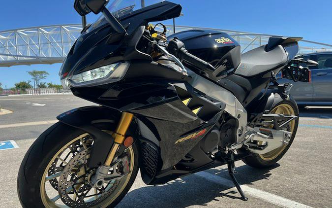 2022 Aprilia RSV4 FACTORY 1100