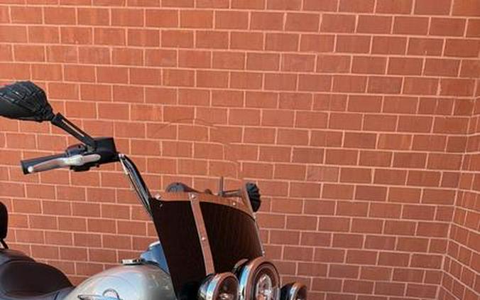 2018 Harley-Davidson® FLHCS - Softail® Heritage Classic 114