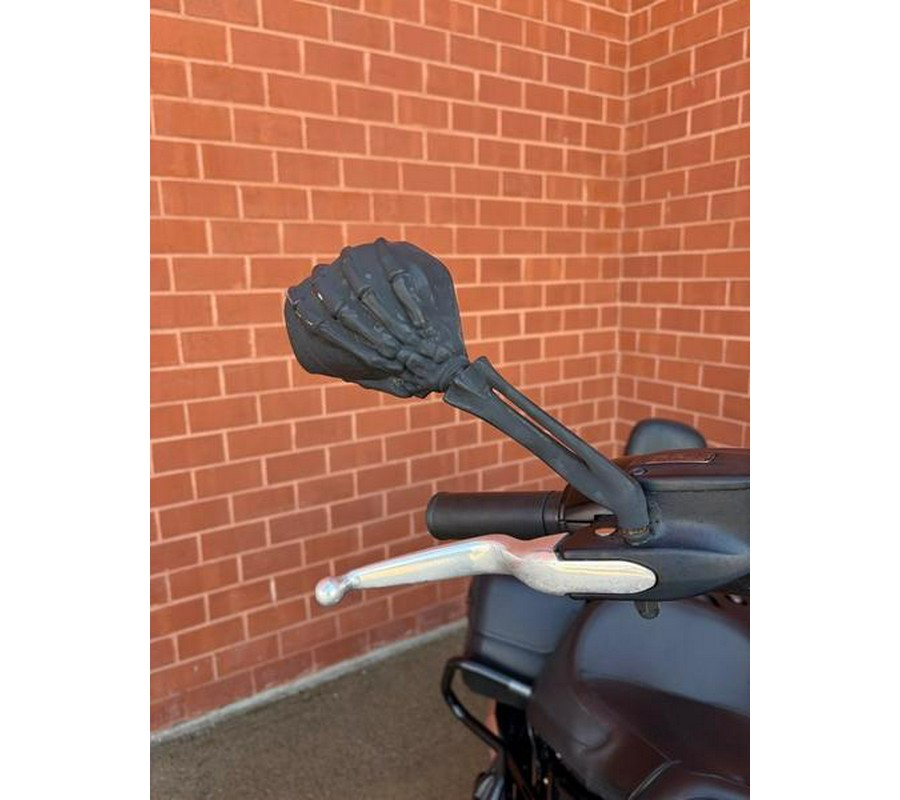 2018 Harley-Davidson® FLHCS - Softail® Heritage Classic 114