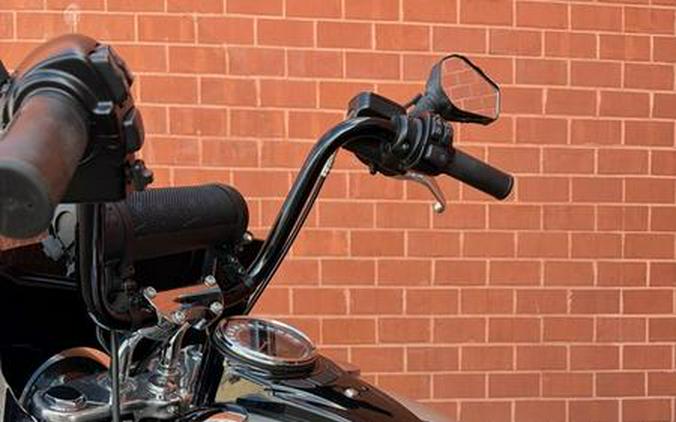 2018 Harley-Davidson® FLHCS - Softail® Heritage Classic 114
