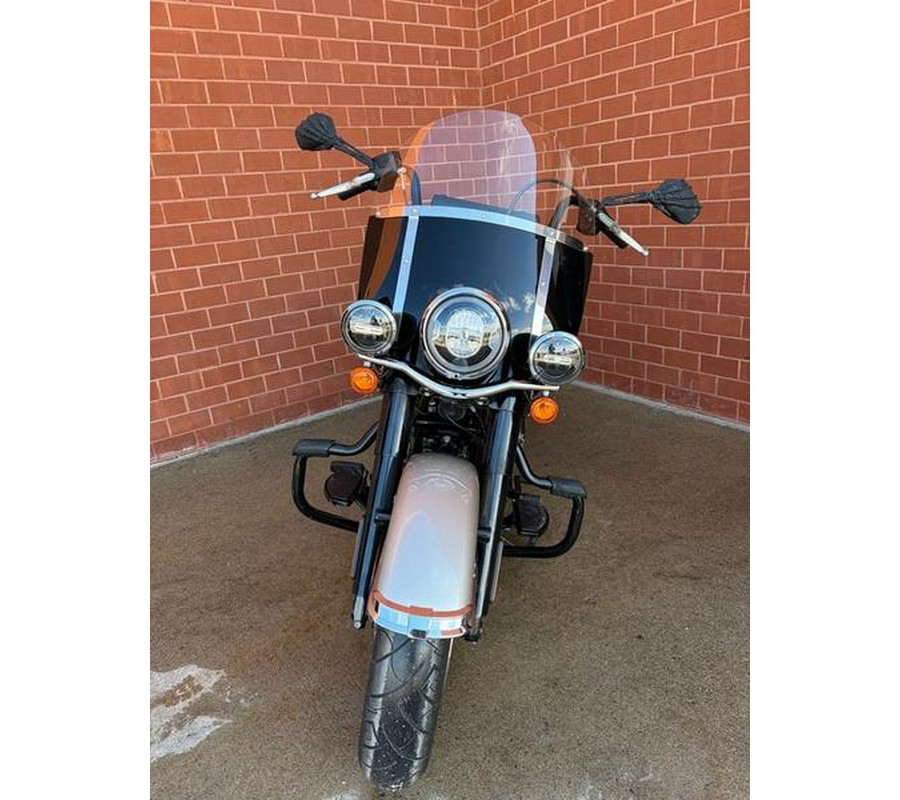 2018 Harley-Davidson® FLHCS - Softail® Heritage Classic 114