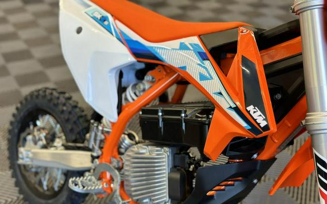 2024 KTM SX-E 5