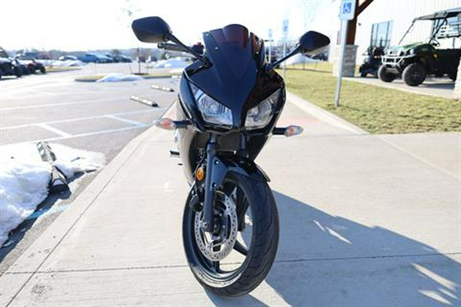 2016 Honda CBR300R