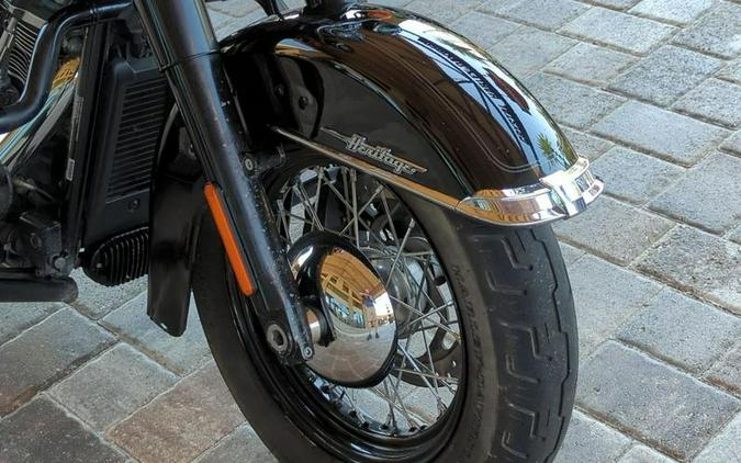 2021 Harley-Davidson® FLHCS - Heritage Classic 114