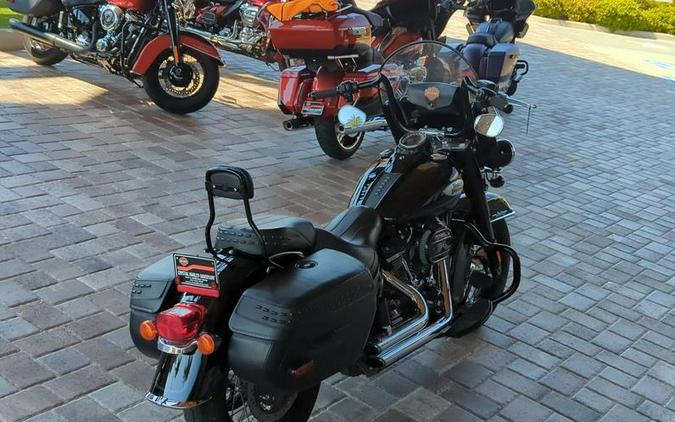 2021 Harley-Davidson® FLHCS - Heritage Classic 114