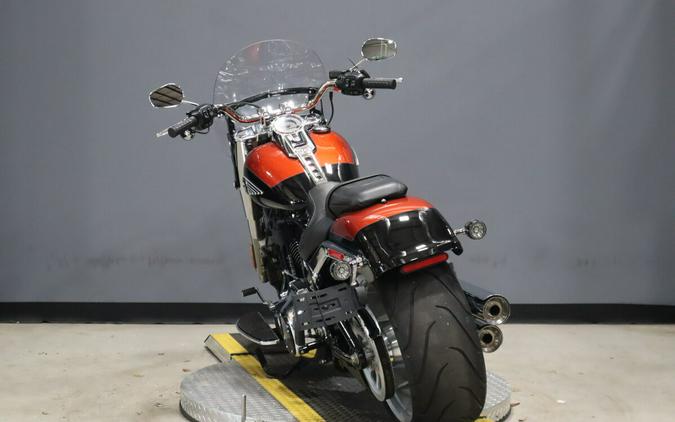 2025 Harley-Davidson Fat Boy Whiskey Fire / Vivid Black