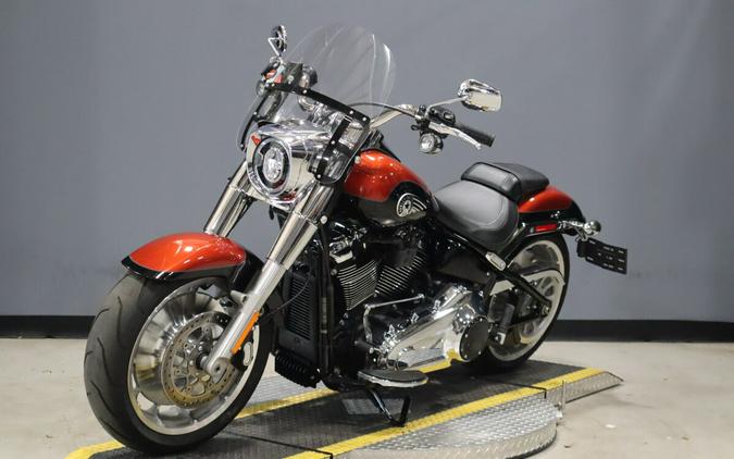 2025 Harley-Davidson Fat Boy Whiskey Fire / Vivid Black