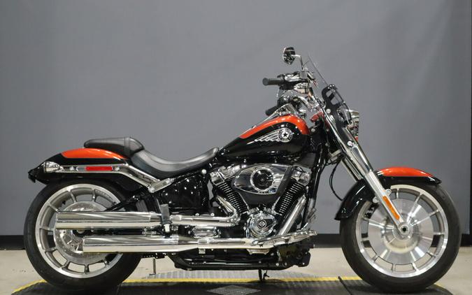 2025 Harley-Davidson Fat Boy Whiskey Fire / Vivid Black
