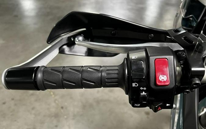 2026 Kawasaki KLE®500 SE ABS