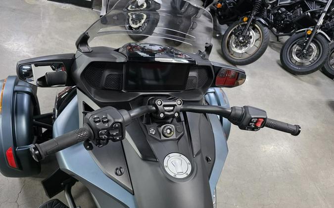 2026 Can-Am Spyder F3 Limited Dark