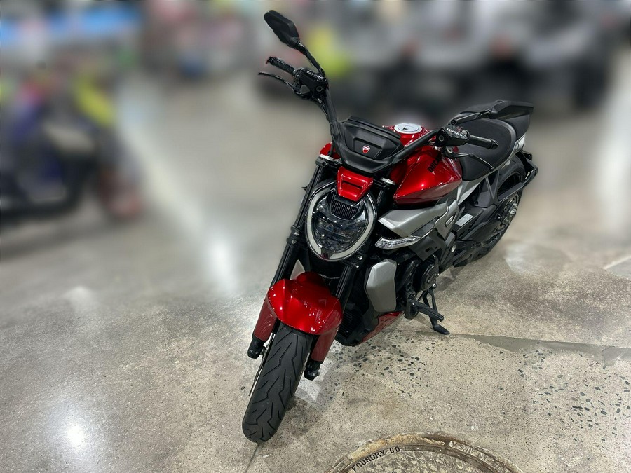 2026 Ducati XDIAVEL V4