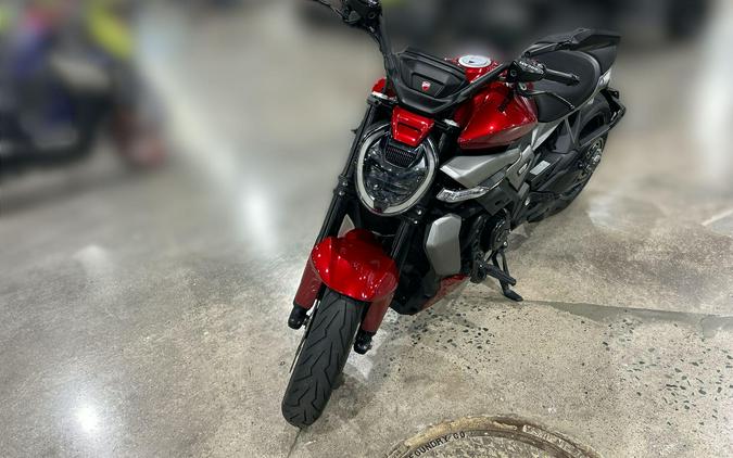 2026 Ducati XDIAVEL V4