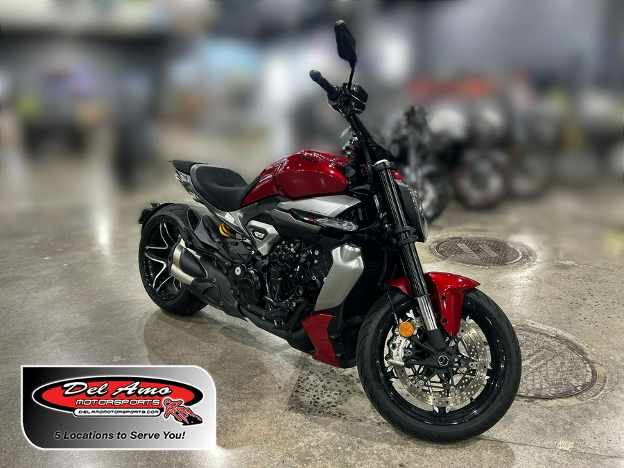 2026 Ducati XDIAVEL V4