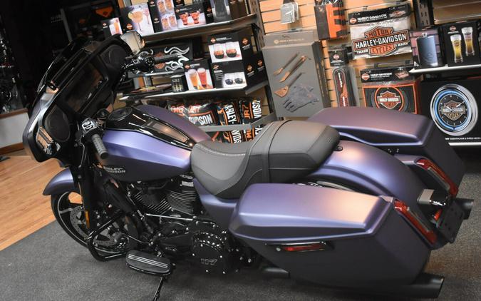 FLHX 2025 Street Glide™