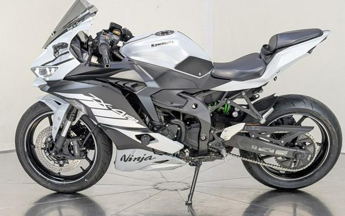 2025 Kawasaki NINJA ZX-4RR ABS