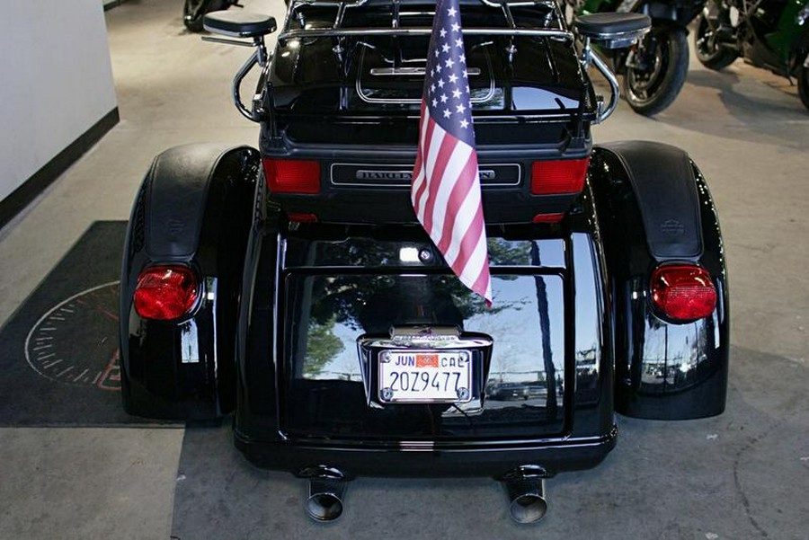 2012 Harley-Davidson® FLHTCUTG - Tri Glide® Ultra Classic®