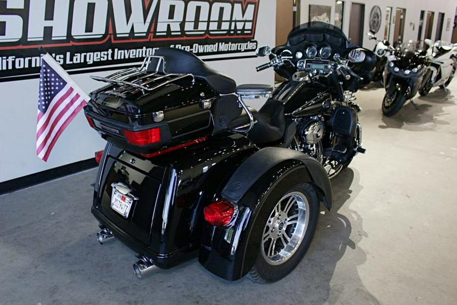 2012 Harley-Davidson® FLHTCUTG - Tri Glide® Ultra Classic®