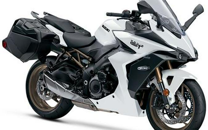 2026 Suzuki GSX-S1000GT+