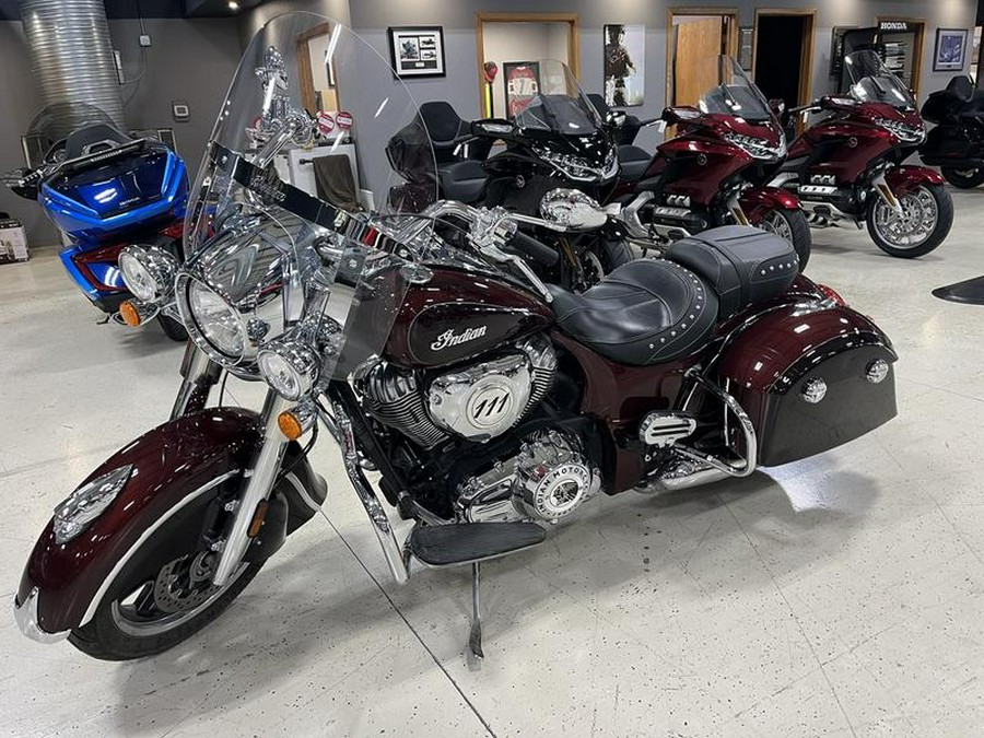 2021 Indian Motorcycle® Springfield® Maroon Metallic/Crimson Metallic
