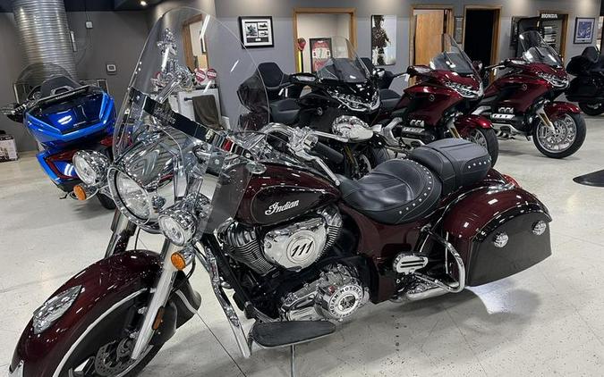 2021 Indian Motorcycle® Springfield® Maroon Metallic/Crimson Metallic