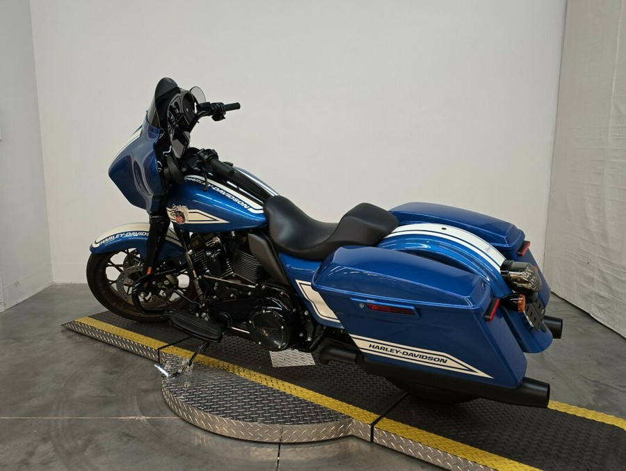 FLHXST 2023 Street Glide ST