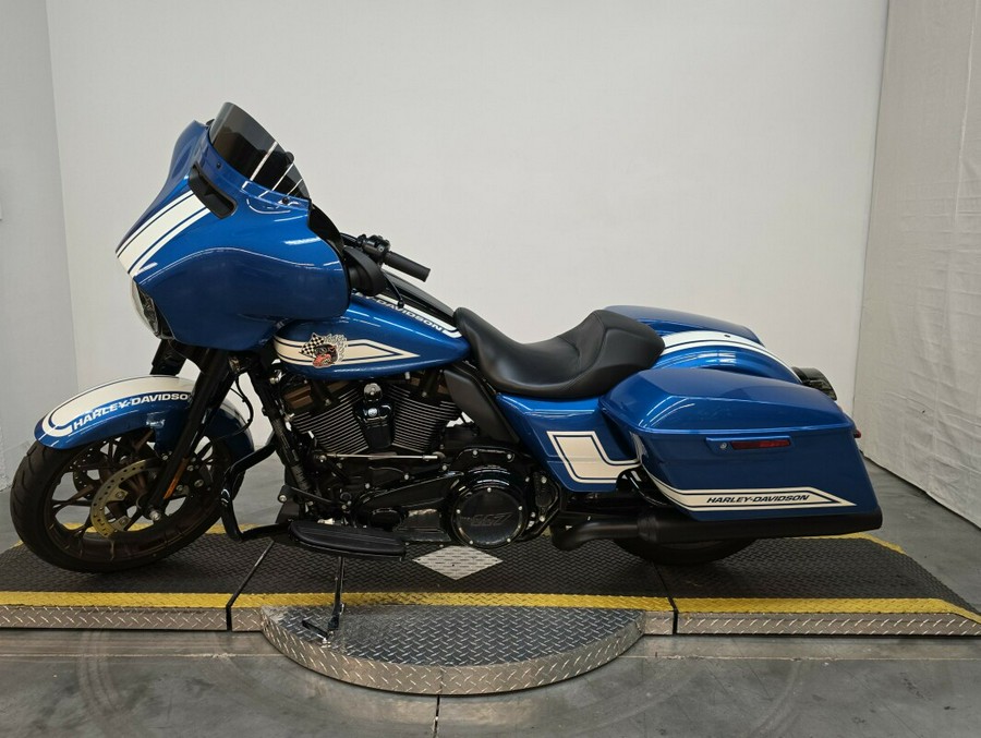 FLHXST 2023 Street Glide ST