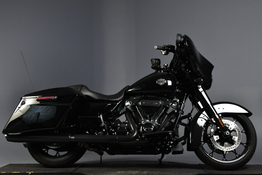 2023 Harley-Davidson Street Glide Special