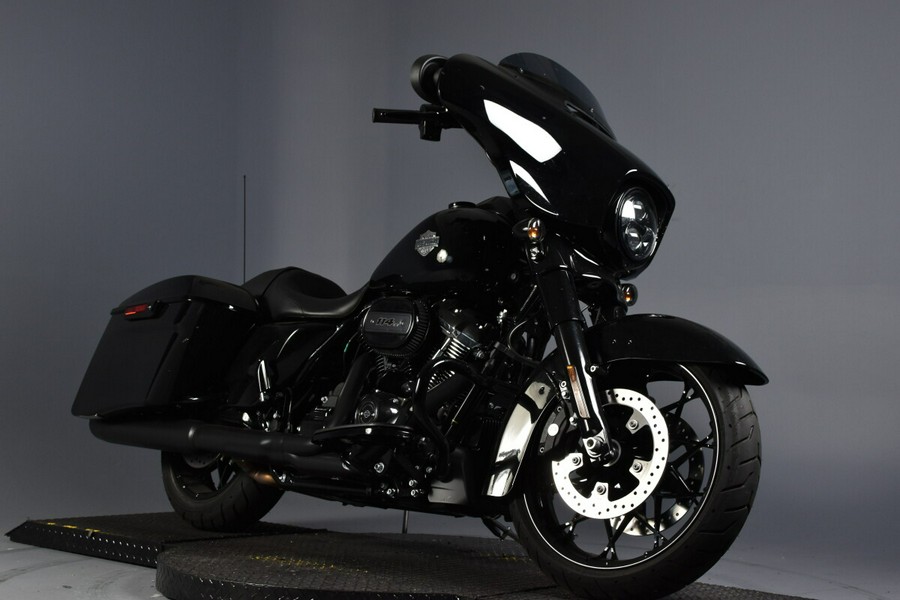 2023 Harley-Davidson Street Glide Special