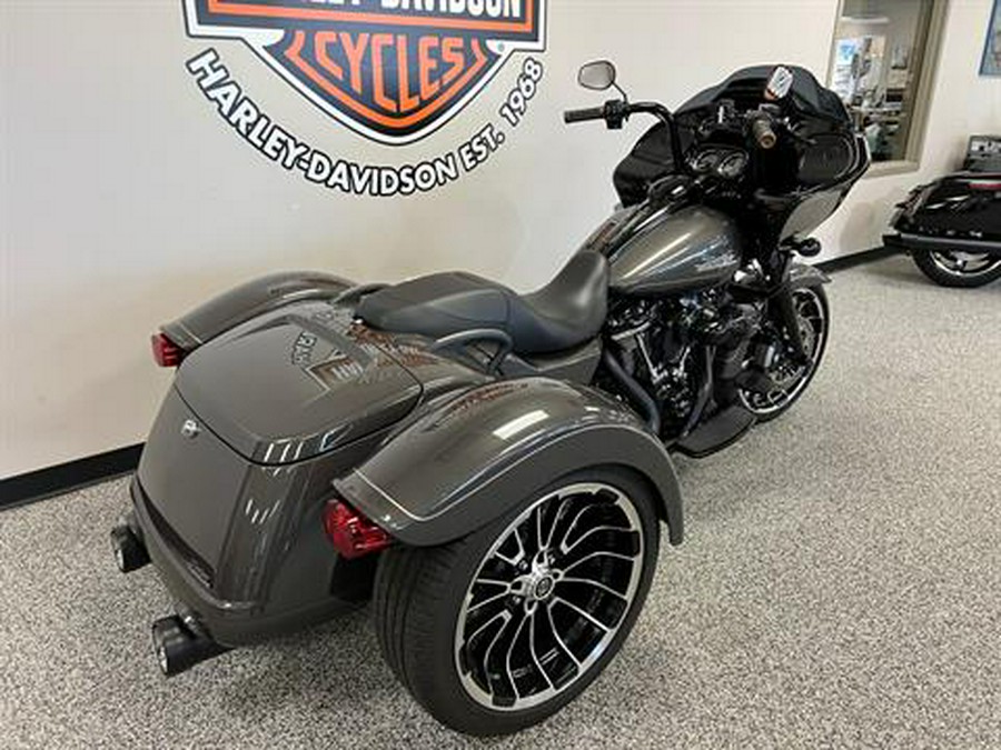 2023 Harley-Davidson Road Glide® 3