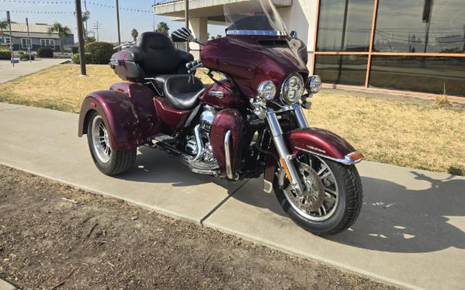 2015 Harley-Davidson Trike Tri Glide Ultra