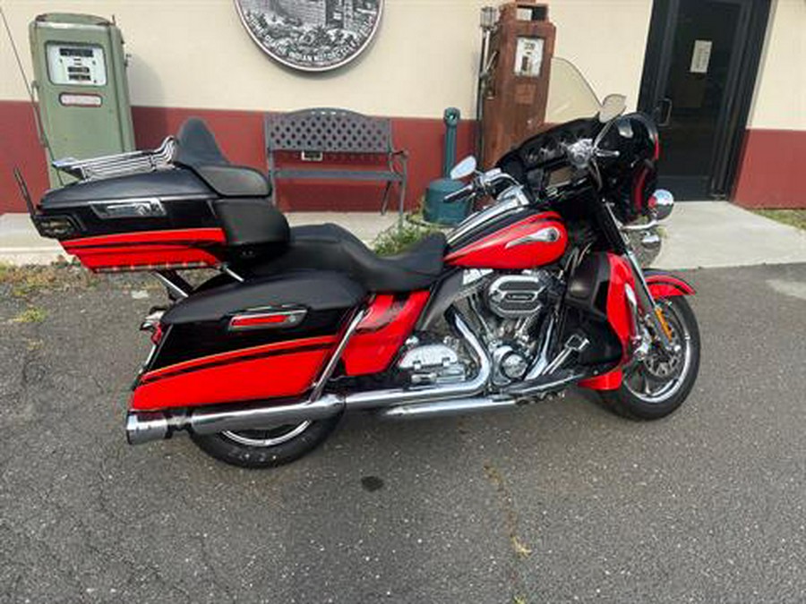 2016 Harley-Davidson CVO™ Limited