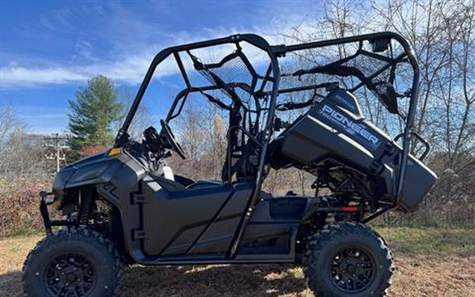 2026 Honda Pioneer 700-4 Deluxe