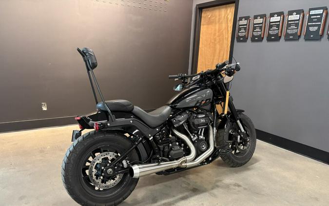 2022 Harley-Davidson® Fat Bob® 114 Vivid Black