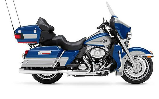 2010 Harley-Davidson Touring FLHTCU - Ultra Classic Electra Glide