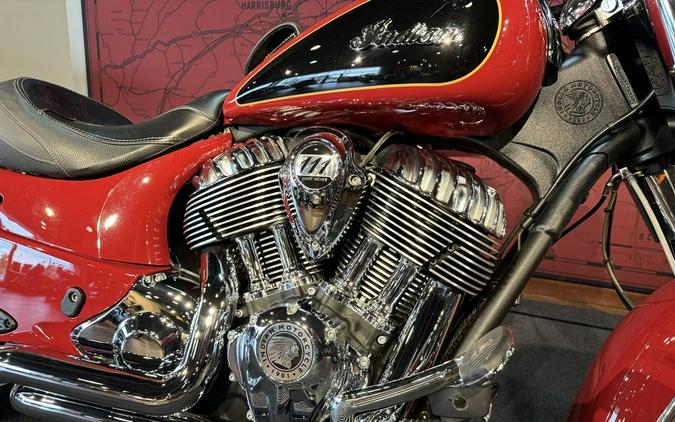 2015 Indian Motorcycle® Chief® Vintage Indian Red / Thunder Black