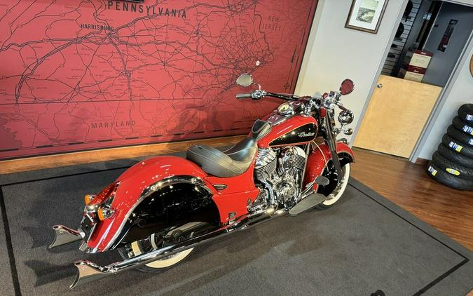 2015 Indian Motorcycle® Chief® Vintage Indian Red / Thunder Black