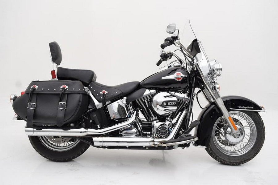 2016 Harley-Davidson® FLSTC - Heritage Softail® Classic