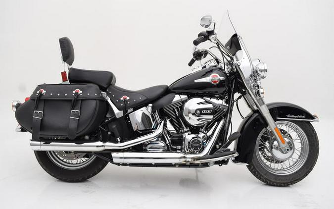 2016 Harley-Davidson® FLSTC - Heritage Softail® Classic