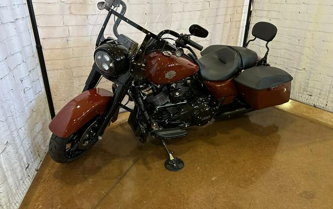 2024 Harley-Davidson Road King Special FLHRXS Red Rock